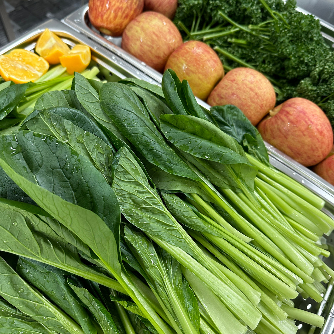 コールドプレスジュース「若草」を作りました🥬🍎🍋🌿